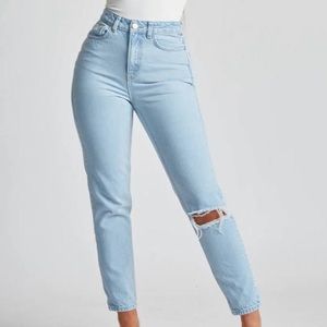 Because of Alice BOA. Classic Light Rinse Mom Jeans Large